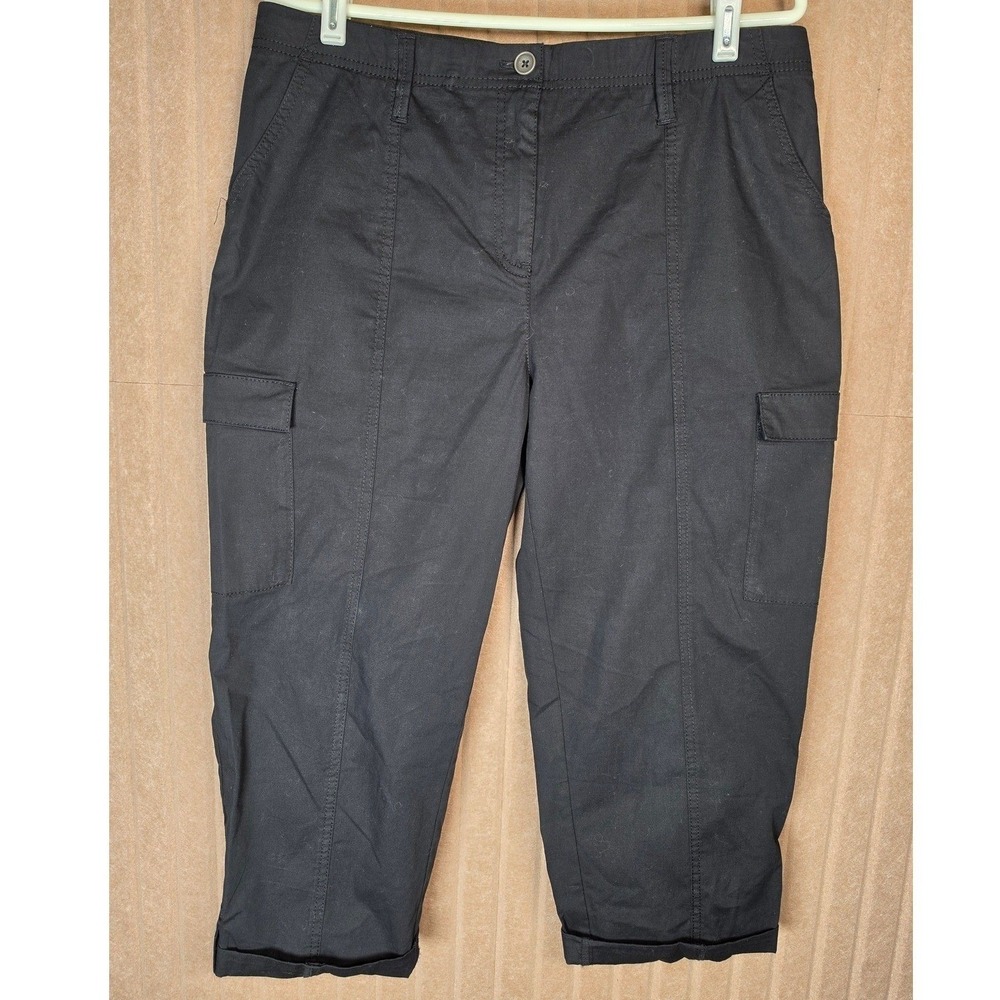 Chicos Women's Capri Pants Tapered Leg Pockets Black Size 1 - Picture 1 of 5